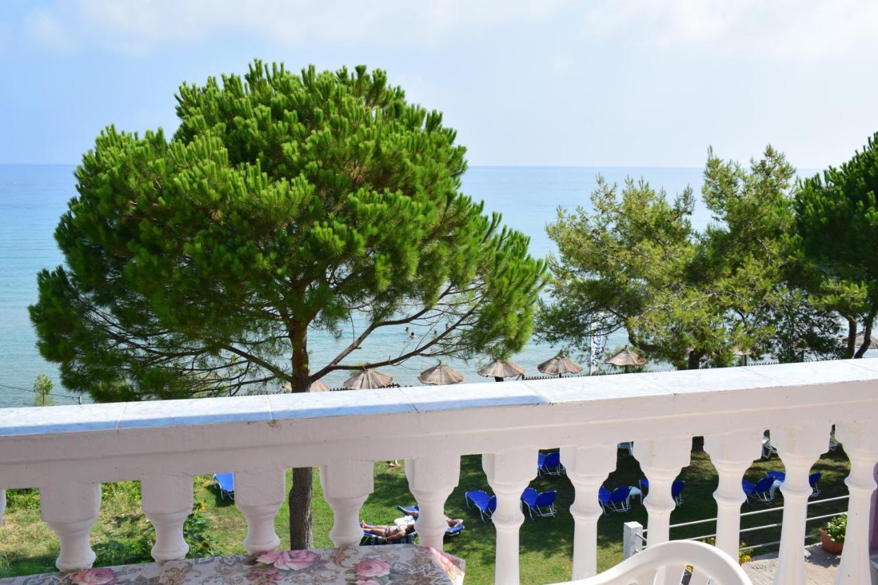Red Sun Apartments Ammoudi Dış mekan fotoğraf